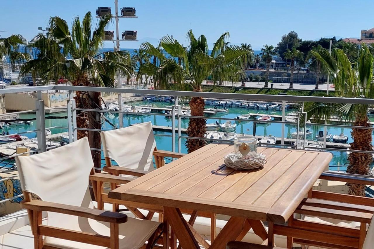 Mare Marina View 1 Apartman Xilókasztro Kültér fotó
